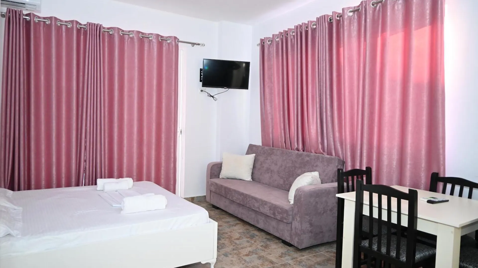 Apartment Cozy Corner Sarandë 알바니아